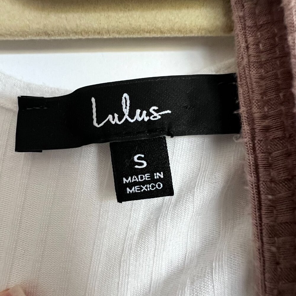 3-for-1!! Lulu's Ribbed V-Neck Ruffled Cropped Tank Tops - Picture 13 of 14